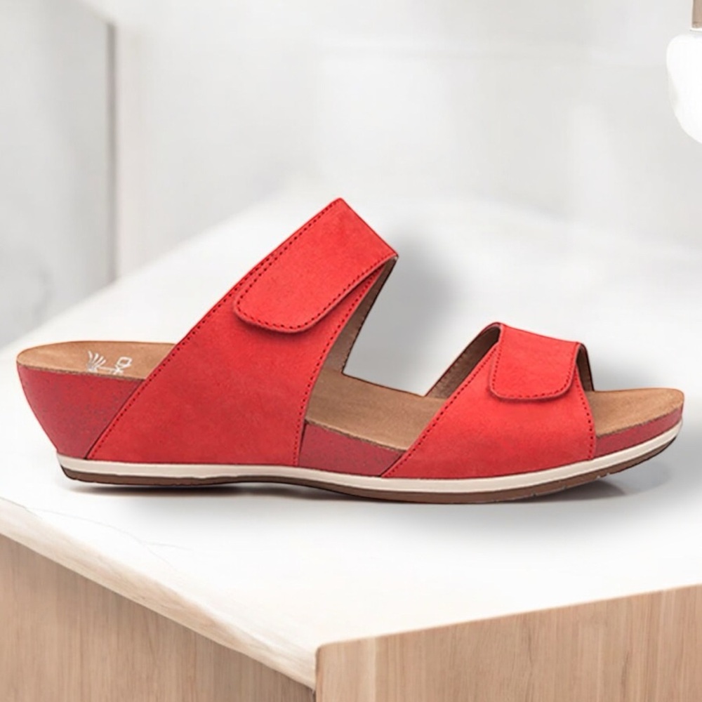 Dansko Vienna Tomato Milled Comfortable Sandals Slide Women’ Size 40/ 9.5/10